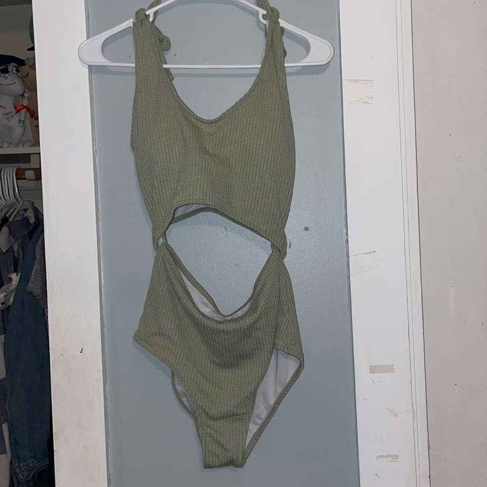 One piece bathing suit